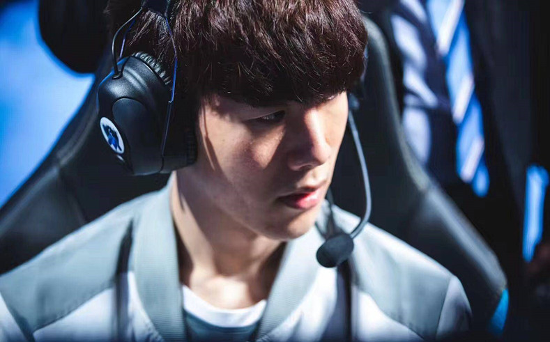 BLG击败TES斩获队史首冠，成为第11支冠军战队